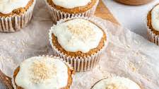 Easy & Healthy Carrot Cake Muffins