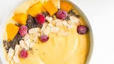 Easy Mango Smoothie Bowl