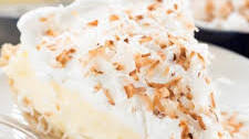 Easy No Bake Coconut Cream Pie Recipe