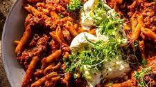 Easy One Pot Spicy Tomato Basil Pesto Pasta