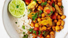 Easy Vegan Chickpea Scramble (with Whole Chickpeas)