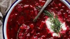Easy Vegetarian Borscht Soup