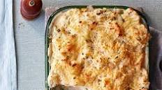 Easy-to-scale cheesy fish pie with kale