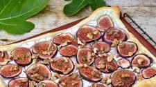 Fig And Goat's Cheese Tart With Walnuts, Thyme And Honey