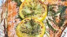 Flaky Oven Baked Salmon in Foil with Lemon and Dill