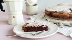 Flourless dark chocolate cake recipe | Recipes | KitchenAid UK