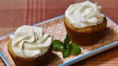 Fluffy Carrot Muffins with Cream Cheese Frosting