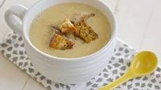 Fresh Corn Soup with Herbed Croutons