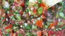 Fresh Garden Salsa (Easy!)