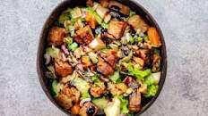 Fruity Balsamic Tofu Summer Salad
