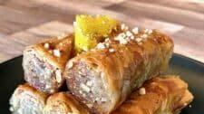 Greek baklava rolls recipe (Saragli)