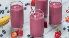 Green Tea Berry Banana Smoothie