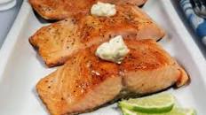 Grilled Salmon with Garlic Lime Butter
