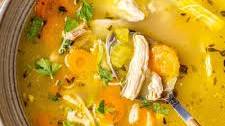 HEALTHY COMFORTING CHICKEN SOUP