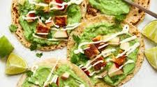 Halloumi Tacos with Avocado Sauce (15 minutes!)