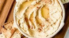 Homemade Hummus and Pita Chips