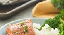 Honey Garlic Salmon in Foil (Oven or Grill) + RECIPE VIDEO