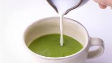 How to Make Matcha Latte (Recipe)