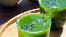 How to Make a Refreshing Matcha Soda (Only Three Ingredients)