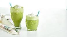 Iced Vanilla Bean Matcha Latte
