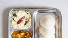 Idli Sambar with Coconut Chutney