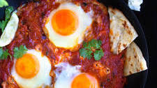 Indian Shakshuka | Tamatar Par Eedu | Video
