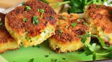 Irish Fish Cakes and Tartar Sauce