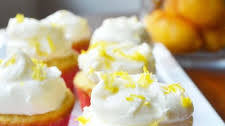 Italian Lemon Cupcakes with Sweet Ricotta Cream