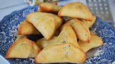 Lebanese Spinach Pies (Fatayer)