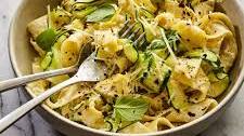 Lemon Ricotta Pasta with Zucchini