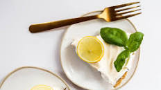 Lemonade Pie (No Bake)