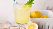 Limoncello Spritz Recipe (Italian Summer Cocktail)