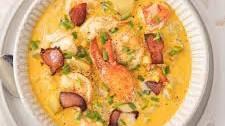 Lobster and Shrimp Chowder with Corn (New England Recipe)