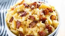 Macaroni and Cheese with Bacon Gratin