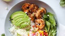 Macro-friendly Spicy Shrimp Taco Bowl