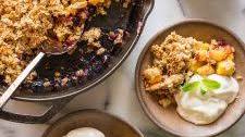 Mango Berry Breakfast Crisp