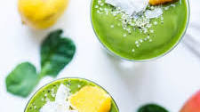 Mango Spinach Smoothie (with Protein!)