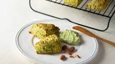 Matcha Almond Milk Scones with Tofu Matcha Milk Cream