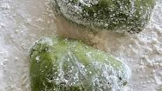 Matcha Mango Mochi