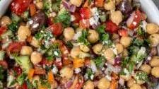 Mediterranean Chickpea Salad