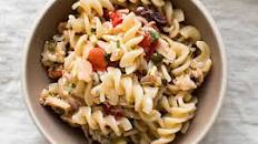 Mediterranean Tuna Pasta