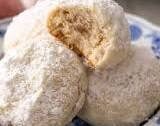Mexican Wedding Cookies (Polvorones)