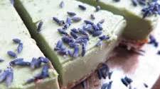 No-Bake Matcha Green Tea Cheesecake [Dairy-Free-Gluten-Free-Paleo-AIP]