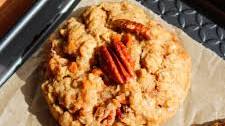 Oatmeal Toffee Pecan Cookies