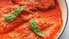 One Pan Mediterranean Chicken with Roasted Red Pepper Sauce