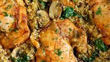 One-Pot Chicken, Quinoa, Mushrooms & Spinach Recipe