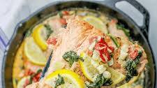 One Pot Creamy Lemon Salmon Florentine