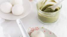 Oozy Matcha Tang Yuan (Glutinous Rice Balls)