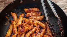 Pan Fried Rice Cakes (Gireum Tteokbokki)