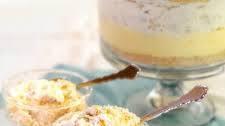 Paradise Fruit Trifle with Pudding